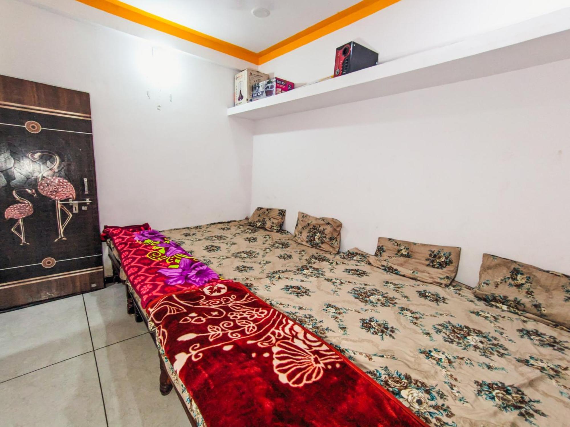 Bhavya Homestay Garudeshwar エクステリア 写真